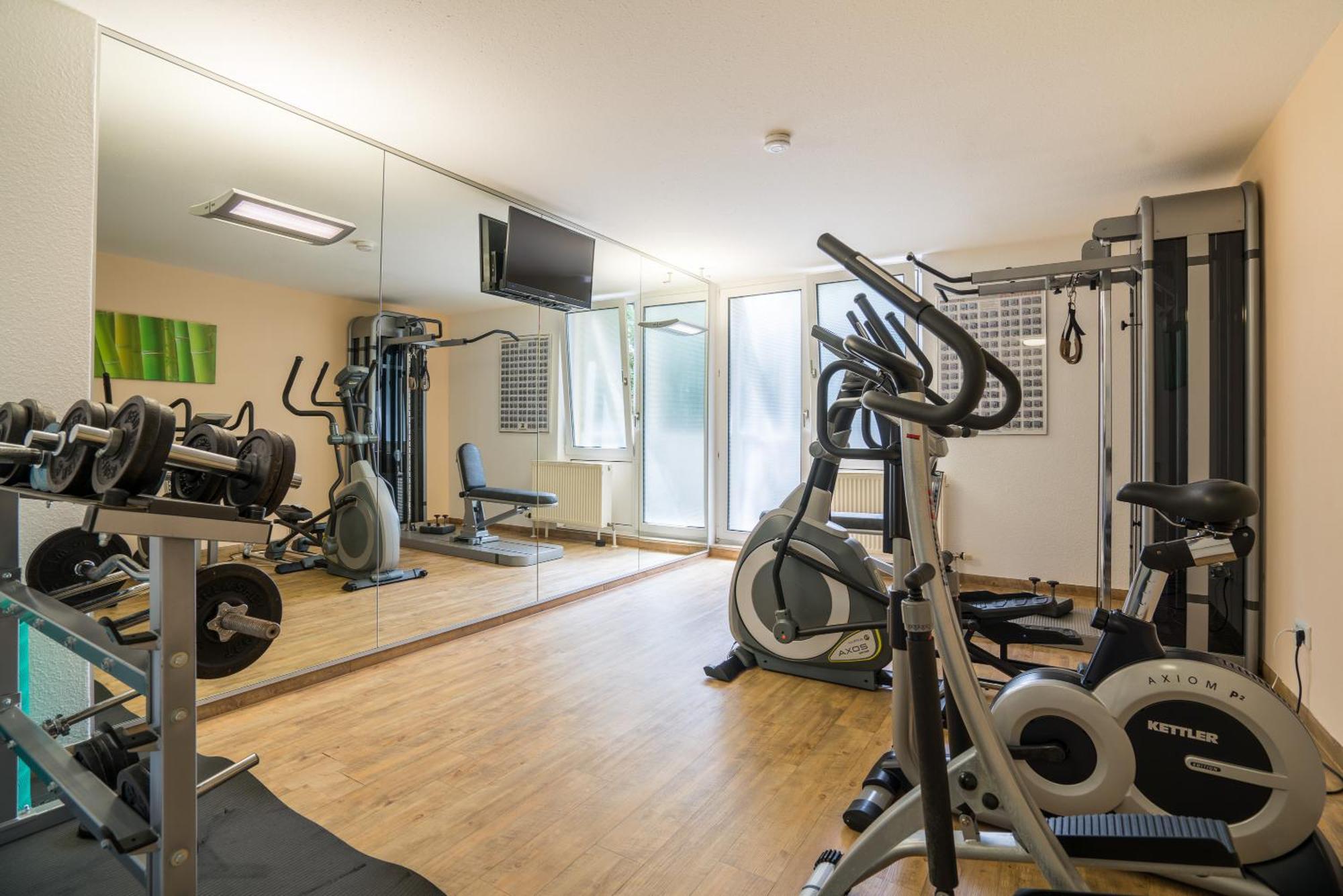 Airporthotel Residenz Steinenbronn Екстер'єр фото