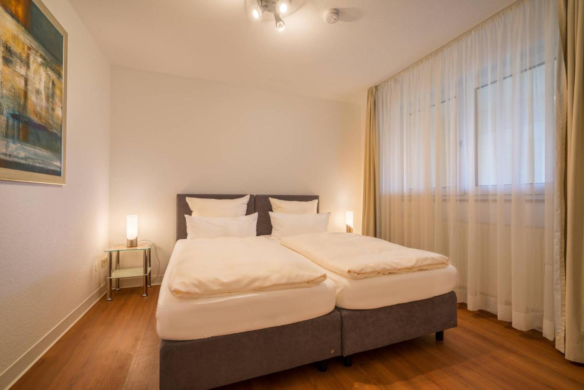 Airporthotel Residenz Steinenbronn Екстер'єр фото